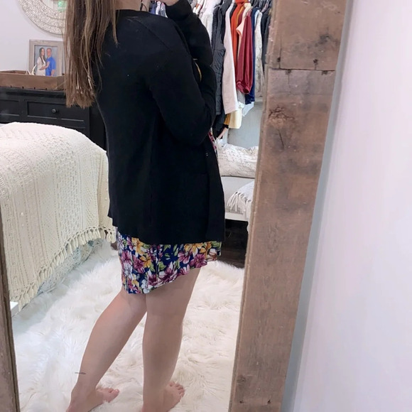 Time & Tru black knit sweater cardigan with pockets size small - Picture 4 of 5